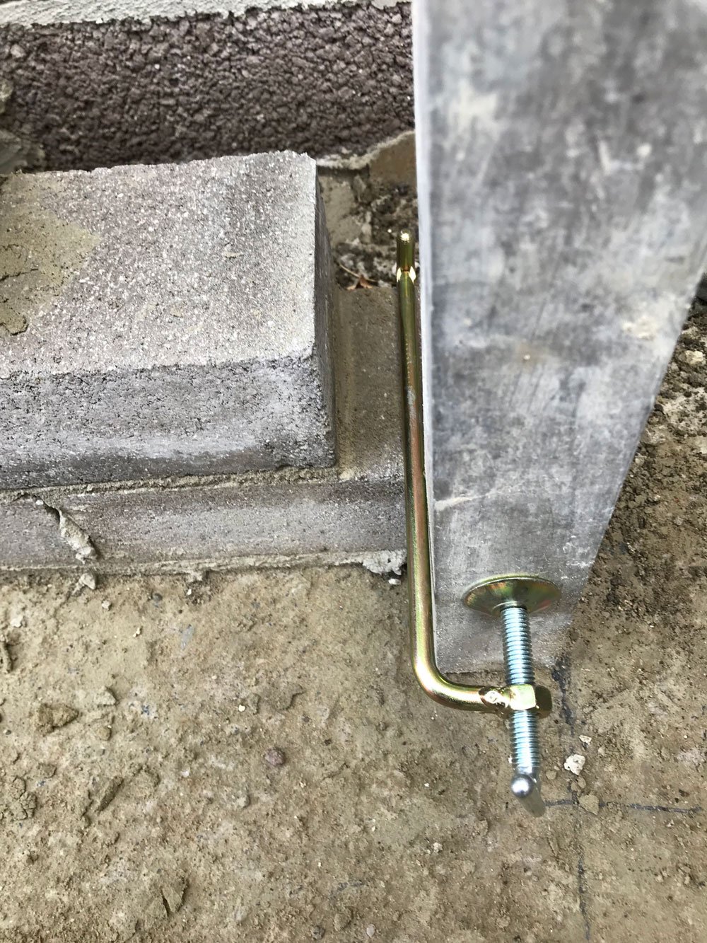 Brick Clamp